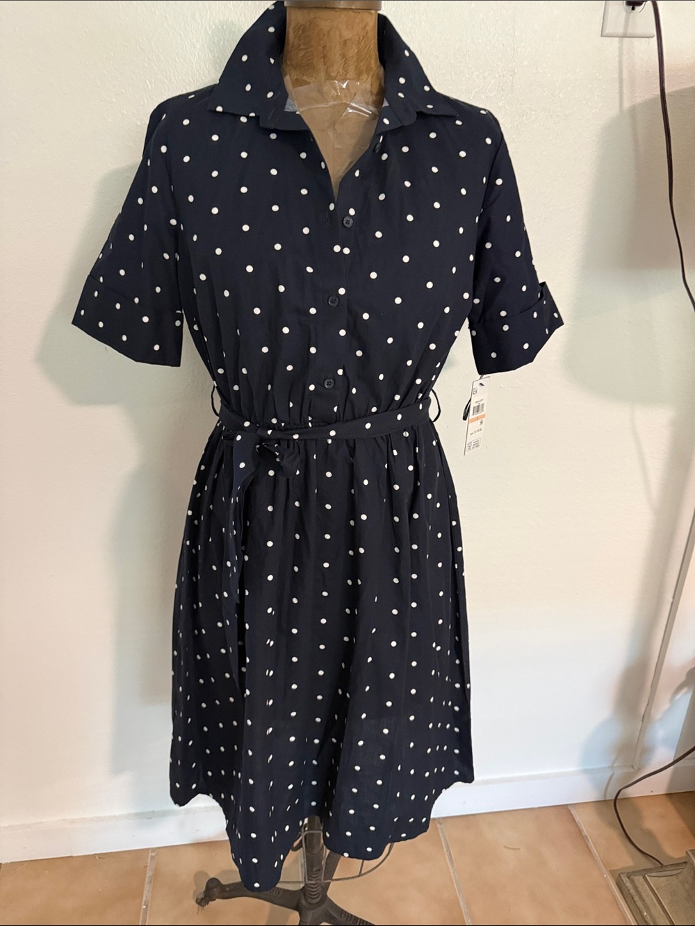 NWT DKNy Polka Dot Shirt Dress with Tie Waist - Navy Size 2
